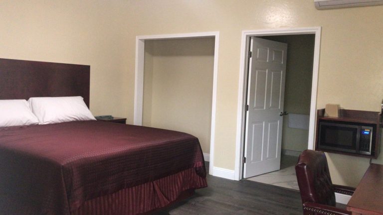 Corcoran Motels, Hotels | Glory Inn & Suites – California CA — Find ...